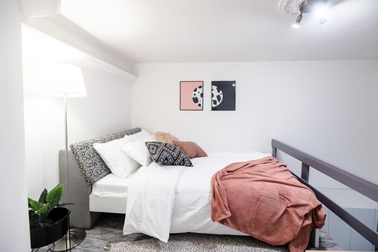 Rainbow Dream Apartment Budapest Esterno foto