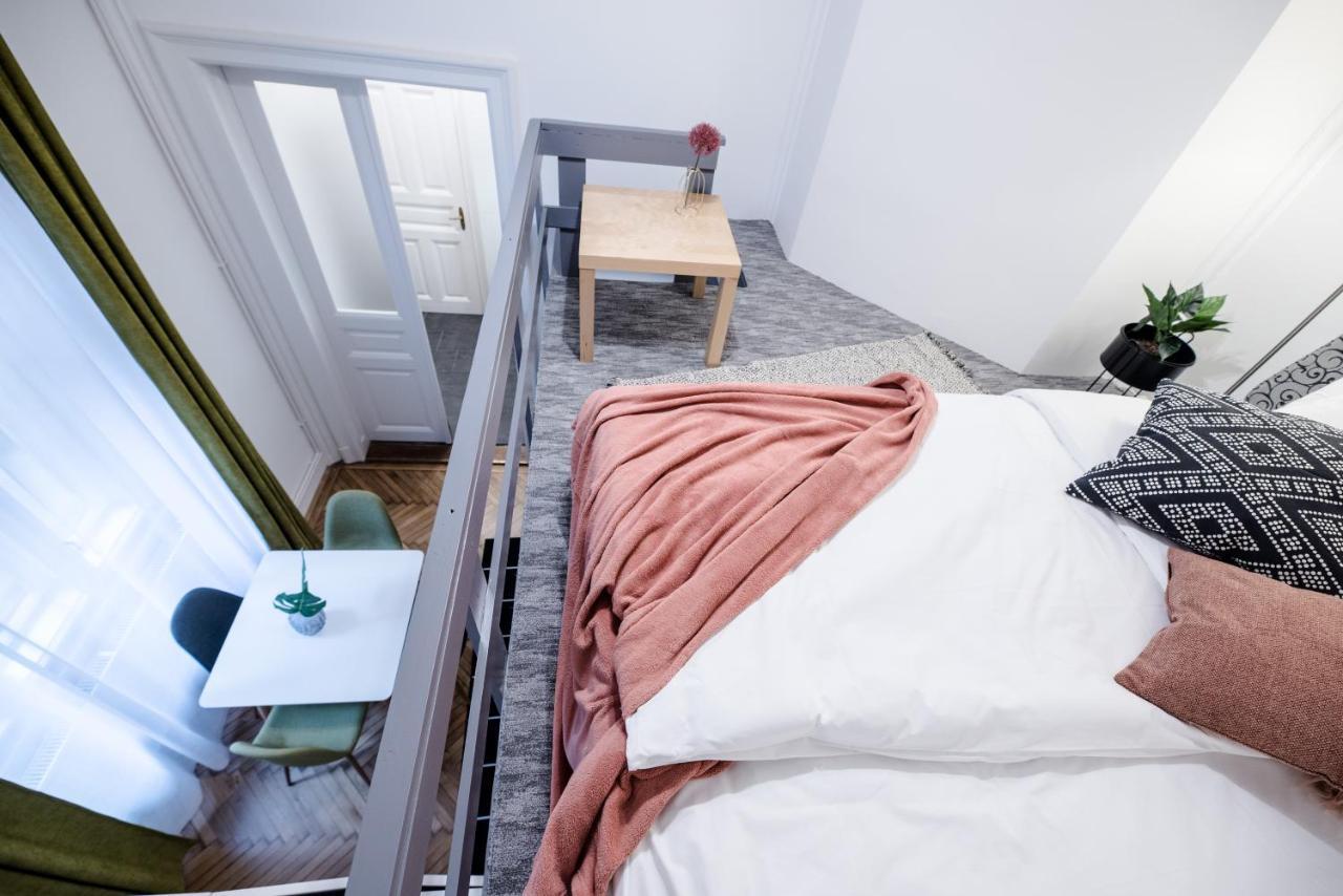 Rainbow Dream Apartment Budapest Esterno foto