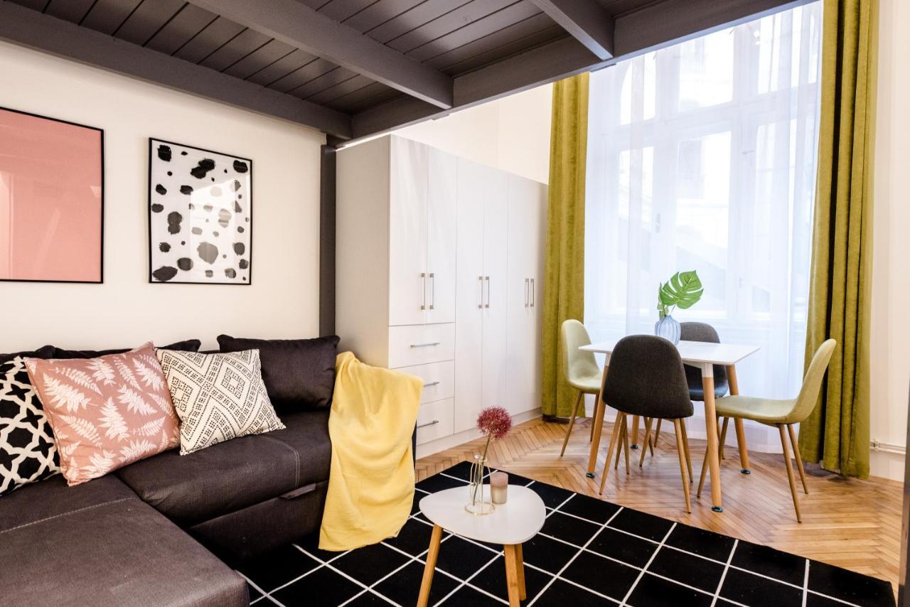 Rainbow Dream Apartment Budapest Esterno foto